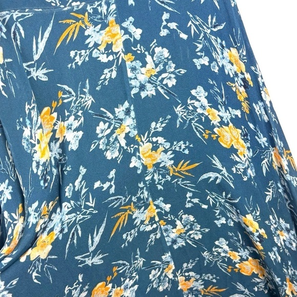SUNDANCE ON THE BREEZE BLUE FLORAL VISCOSE SLEEVELESS SHARK BITE HEM MAXI DRESS - Picture 8 of 12